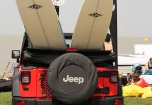 How to Carry a Kayak on a Jeep Wrangler